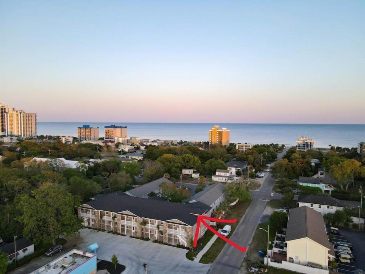 Lovely 4Br King Beds Steps To Beach And Pier G Миртъл Бийч Екстериор снимка